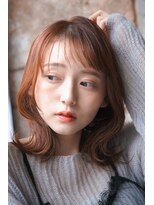 カライング(ing) 大人可愛い20代 30代 黒髪前下りひし形小顔ボブ