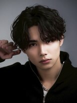 ルーシー 川越(LUCEY)&nbsp;センターパートフェザーパーマシャドウパーマメンズパーマ