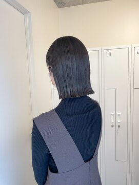 ソア(soa) ボブ/切りっぱなしボブ/グレージュ/透明感カラー/枚方美容室