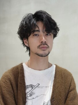 バイフィフス 原宿/表参道(by fifth) シャドウパーマスパイラルパーマセンターパート大人メンズヘア