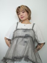 トリッカ シブヤ(TRICCA SHIBUYA)&nbsp;ショートレイヤー/ハイトーンカラー/束感スタイリング/トレンド