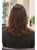 ネイヴスヘアー 香椎照葉店(Neivs Hair)&nbsp;レイヤーミディアム×つやブラウンカラー