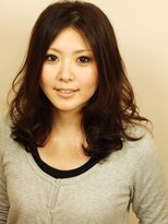 グラス ヘアー(glass.hair) ジャンルレスな“万能フォルム”で自分らしく☆