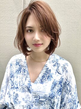 フォンズ(FONS) 第１印象で必ず小頭に見せる為のレイヤーボブ_30代_40代_50代◎