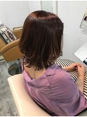 ピンクベージュ