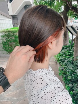 シェル 国分寺(shell) アプリコットインナーカラー☆切りっぱなしボブ