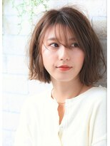 ソア 武蔵小杉(SOAR)&nbsp;ホワイトアッシュハイライトの黒髪エアリーミディショートパーマ