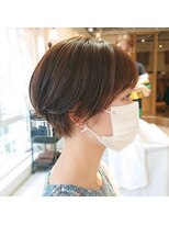 ラボヌール ヘアー エクラ(La Bonheur hair eclat) 耳かけコンパクトショート☆