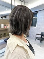 ルーブ トウキョウ(Loob. TOKYO)&nbsp;シルバーグレージュハイライト☆【池袋東口髪質改善.ブリーチ】