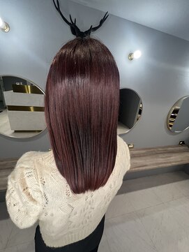 シカ 神戸三宮元町店(Cica) 韓国 暖色 ピンク ベッド 髪質改善 三ノ宮 トアロード