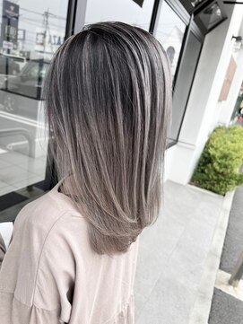 アース 高崎店(HAIR & MAKE EARTH) ホワイトアッシュバレイヤージュ韓国