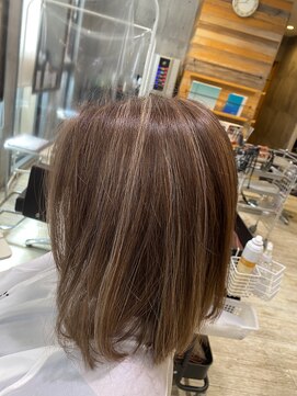 トレ(tre.) 甲子園口/髪質改善/白髪染め/ショート/酸性ストレート/美容室