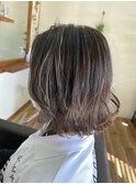 ホワイトベージュ×ハイライト