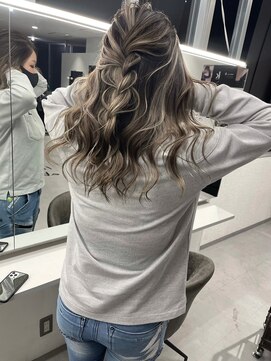 キング 梅田(K!ng) 【梅田】ホワイトハイライトハイライトカラー髪質改善カラー