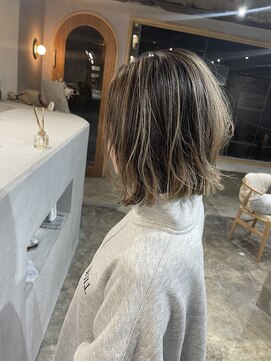 エタ(eta) 【eta】プラチナブロンド×バレイヤージュ/金井