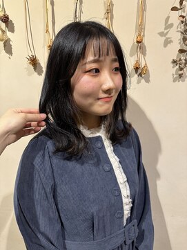 シャンプーボーイ セントラル 博多(SHAMPOO BOY central) ミディアム×インナー