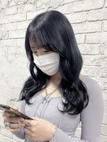 ハチ(HACHI)&nbsp;ブリーチありの艶カラー♪ブルーブラック