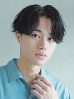 フィフス 渋谷(fifth)&nbsp;センターパート波巻きスパイラルパーマツイストツイスパシャドウ