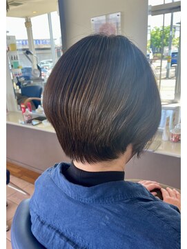 アトリーチェタ 田富店(ATTRICE) ショート/白髪染め/くびれ/