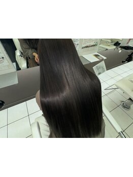 話題の髪質改善カラーでダメージを抑えつつ、透明感の溢れる美しい仕上がりが叶う☆【陽光台】