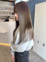 プラス ファースト ヘア(Plus 1st)&nbsp;モカブラウン×艶髪ストレート×オージュアトリートメント