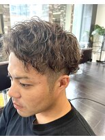 ヘアーメイクロージー 八軒店 (HAIR MAKE ROSY)&nbsp;ツイストスパイラルパーマツーブロックマッシュメッシュフェード