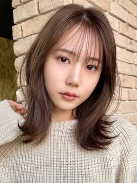 アンドレイ 表参道(andrey) ミディアムヘア/デザインカラー/フェイスフレーミング/表参道