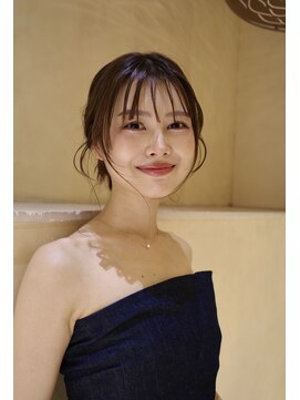 シルクレイ 高田馬場(Silk-lei) 多幸感メイク×透けるヘアカラー