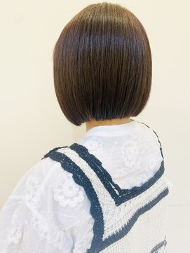 ルシードスタイル ナチュール(LUCIDO STYLE nature) 艶髪コンパクトボブ【下総中山】