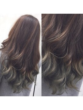 ビューティーワークスループライン(beautyworks LoopLine) プラチナアッシュの外国人風デザイン!