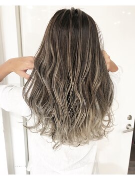 アディション 渋谷(ADITION) 【ADITION渋谷】バレイヤージュ外国人風グレーカラー