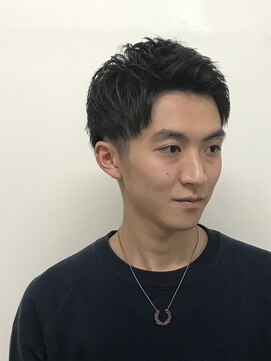 ヨシザワインク ハコザキ 水天宮前 日本橋人形町(YOSHIZAWA Inc.HAKOZAKI) 【マツナガ箱崎】20代30代王道ツーブロバングショートスタイル