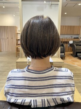 ソッリーソ ヘア(sorriso hair) 【sorriso hair桜山】30代40代50代首回りスッキリショート
