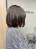 大人可愛い ミニボブ×オリーブブラウン