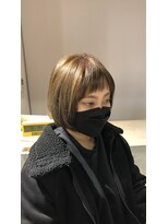 パルタジェ(partager) 前髪アシメのカジュアル感にスモーキートパーズが好相性