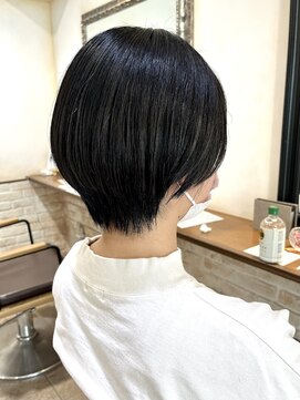 ネオリーブカップ 町田店(Neolive capu) 暗髪×丸みショート【町田/jr町田/町田駅】