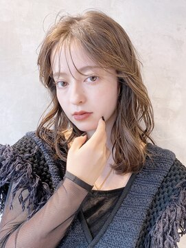 アイティーバイアルバム 下北沢店(IT by ALBUM) ブラウンミディ_グレージュカラーボブウルフココアベージュ_8880