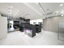 いろあそび 八王子の雰囲気（モダンな雰囲気の落ち着いた店内【八王子駅/ブリーチ/カラー】）