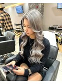 【シールエクステ】も染めてます!シルバヘアーロングver