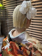 パインデゴールド(Pine de Gold) ヘアセット