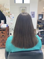 アンブレラ(umbrella)&nbsp;髪質改善トリートメント＋10cmカットでツヤ復活