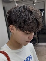 フィフス 天神大名(fifth)&nbsp;天神大名ルーズパーマメンズカットラウンドマッシュ30代