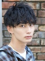 ルーシー 渋谷(LUCEY)&nbsp;ツイストスパイラルパーマ波巻きパーマメンズカットメンズパーマ