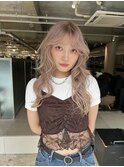 ピンクホワイトブロンド