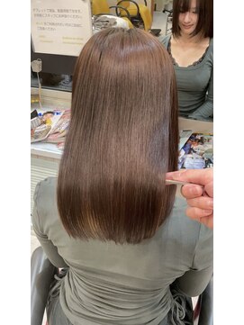 エラ(Ella) Japanese straight×髪質改善ストレート