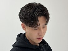 リベラル(liberal)の雰囲気（自然な毛流れが出るニュアンスパーマも人気【フェザーパーマ】）