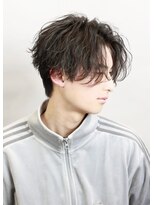 リップス 心斎橋(LIPPS) 朝のセットが楽になる 波巻きシャドウパーマ センターパート
