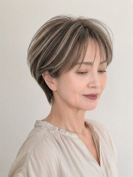 カバーヘア アカデミー 北浦和西口店(COVER HAIR ACADEMY) 夏カラー白髪ぼかしハイライト大人ショートボブ40代50代p北浦和