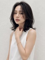 ミロア 薬院(miroa) 顔周りカット ダークアッシュ 顔周りレイヤー 髪質改善