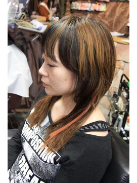 オーバーキャプテンネイキッド(OVER CAPTAIN NAKED) ２色カラーエクステ＋骨格補正カット